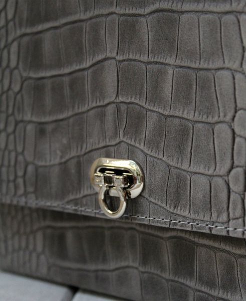 Handmade Genuine Leather Women&rsquo;s Bag with Wooden Side Panels and Lavender LAVENDER WOOD ART